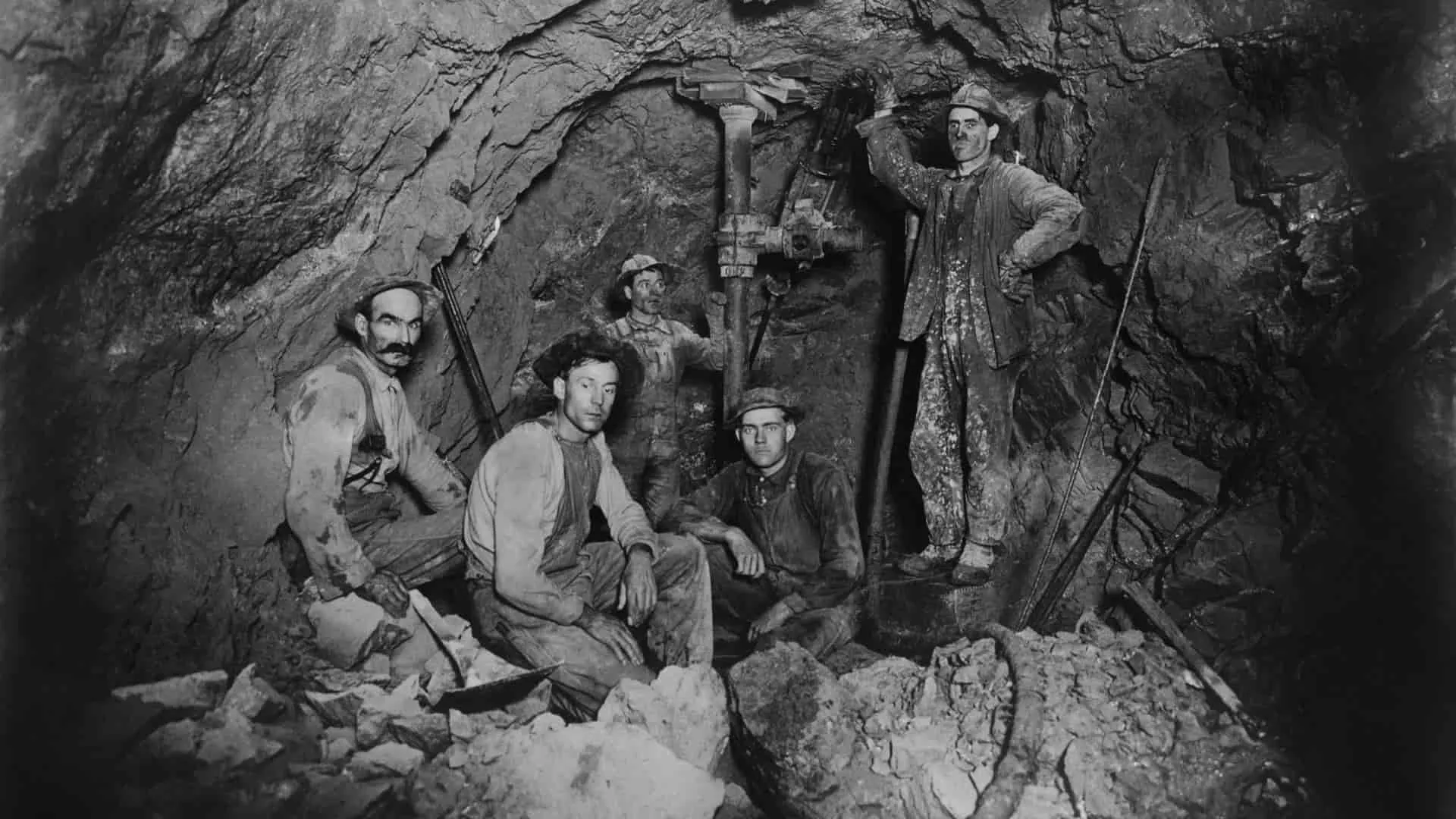 Historia y aplicaciones de la minería: El origen de la industria minera