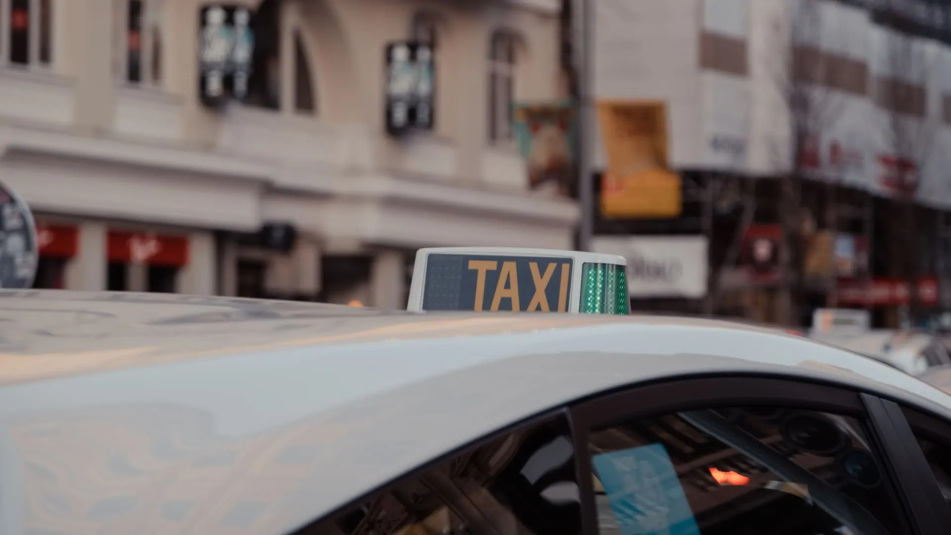 Teléfonos para pedir un TAXI en Madrid