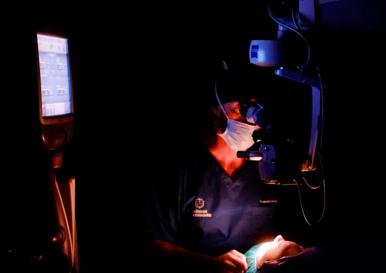 Tecnovisión, la mejor clínica para cirugía láser de miopía en Sevilla