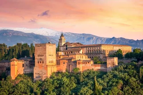 Los 8 mejores bares de tapas en Granada