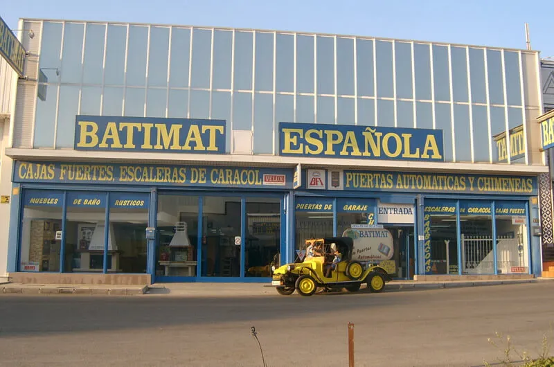 Batimat Española, referente en la instalación de puertas automáticas y automatismos en Málaga y provincia