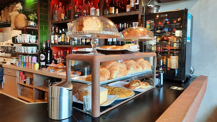 * Cafetería Coral Coffee Beach